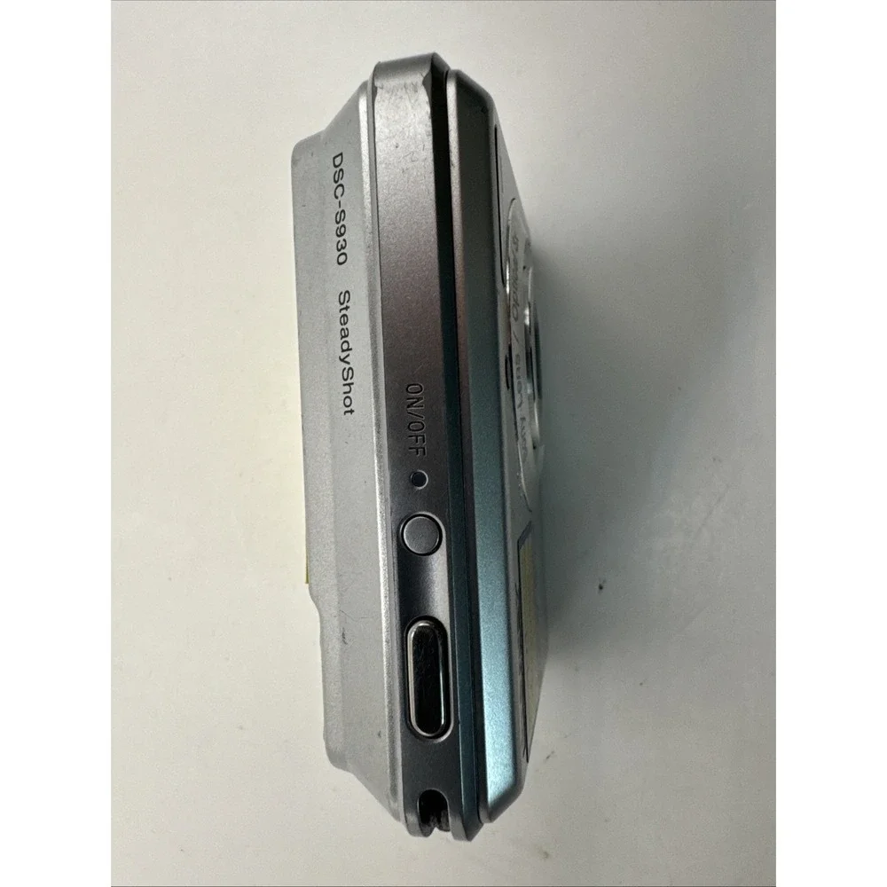 Sony Cyber-shot DSC-S930‎ 10.1MP Digital Camera -untested